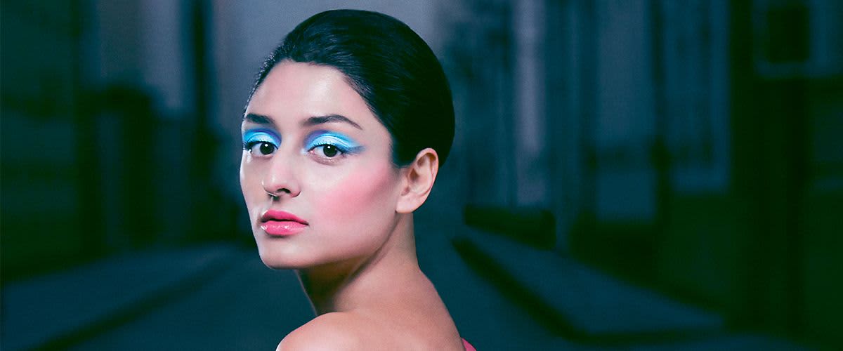 Сенки за очи: най-красивите цветове през пролетта