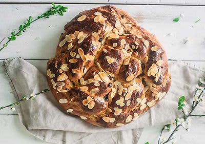 Великденски козунак