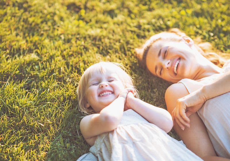 Сигурна слънцезащита за всяко дете през лятото