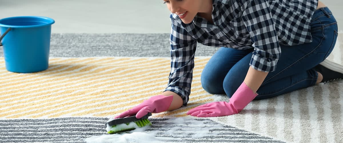 Почистете килимите си сами