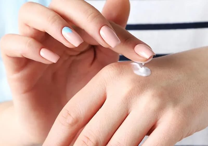 krasivi nokti i ratse