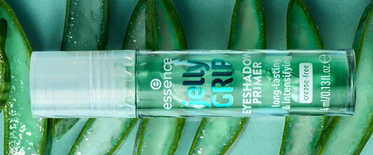 очна основа: Очна основа Essence Jelly Grip с алое вера фон