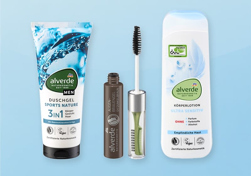 Drei Kosmetikprodukte auf hellem Hintergrund: links eine Tube alverde Men Duschgel „Sports Nature 3in1“, Mitte eine geöffnete alverde Mascara mit braunem Tubenkörper und freistehendem Bürstchen, rechts eine Flasche alverde Körperlotion „Ultra Sensitiv“ für empfindliche Haut ohne Duftstoffe