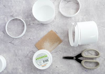 DIY Organizator lakova za nokte 