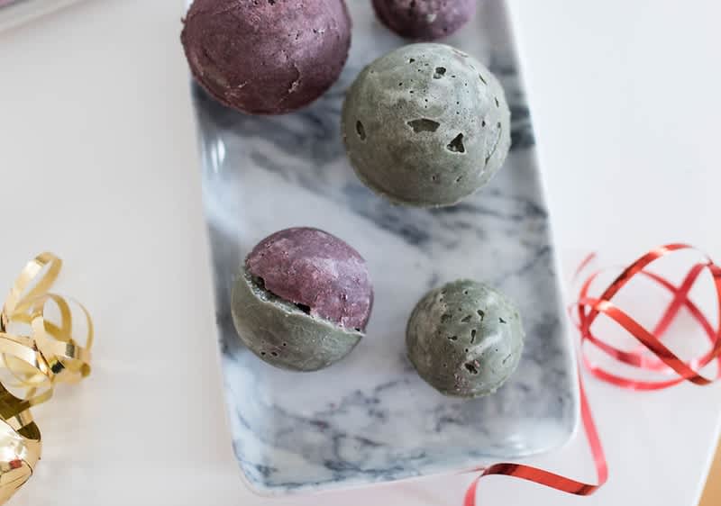 DIY: kuglice za kupanje - umotajte kuglice u prigodne poklone