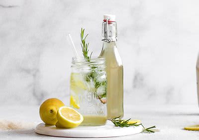 Domaći sirup od ružmarina