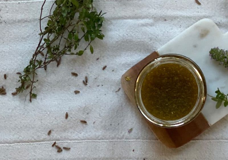 DIY domaći med s ljekovitim travama