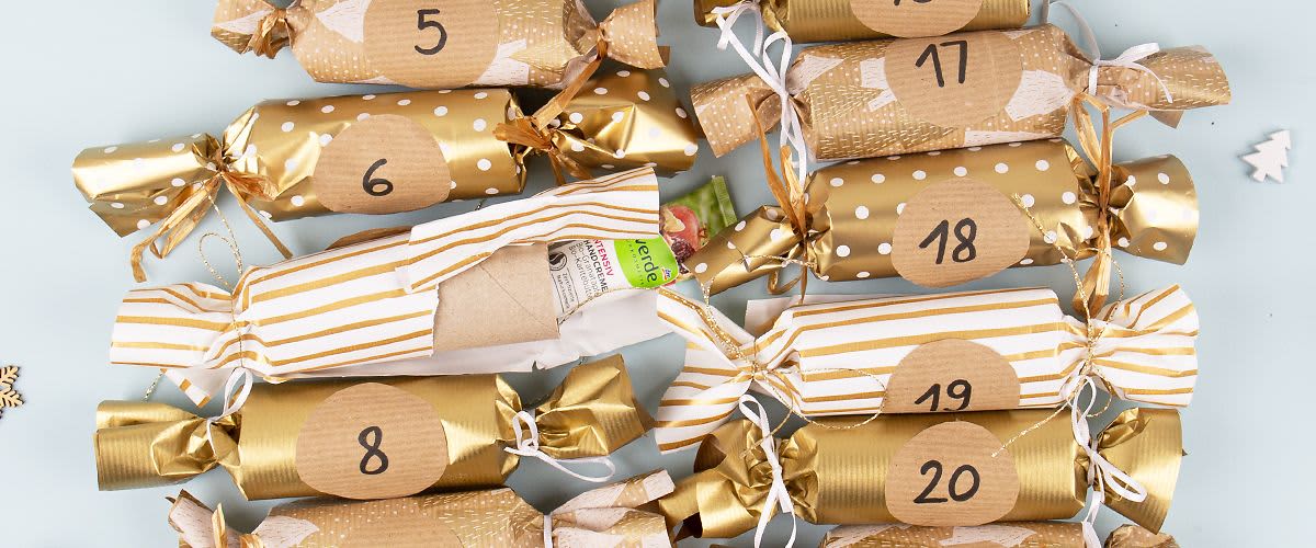 Adventski kalendar izrađen od rola toaletnog papira