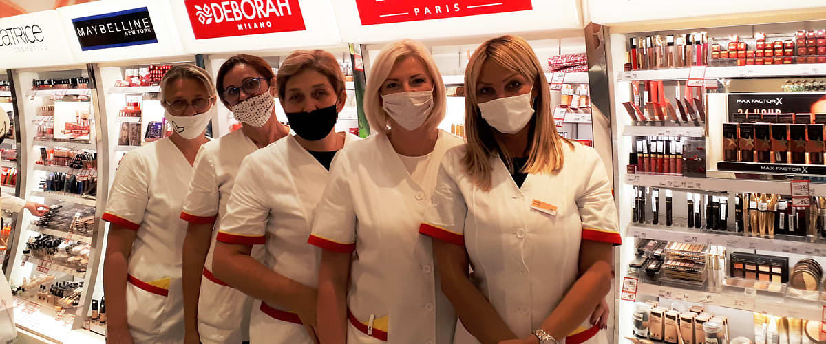 Novčana nagrada za dm zaposlenike 