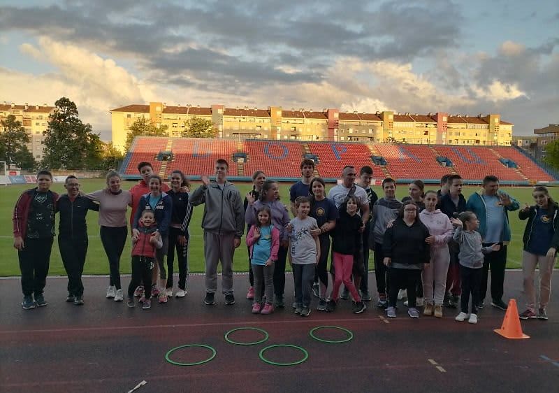 dm donacija Školi sporta Sunce