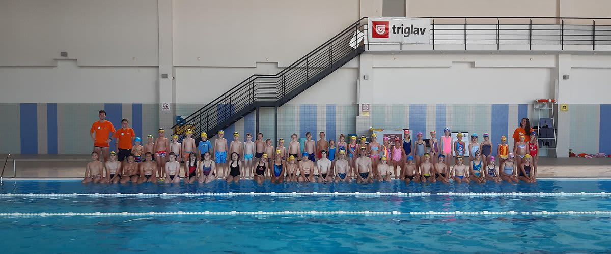 dm donirao pličakom klubu Vogošća