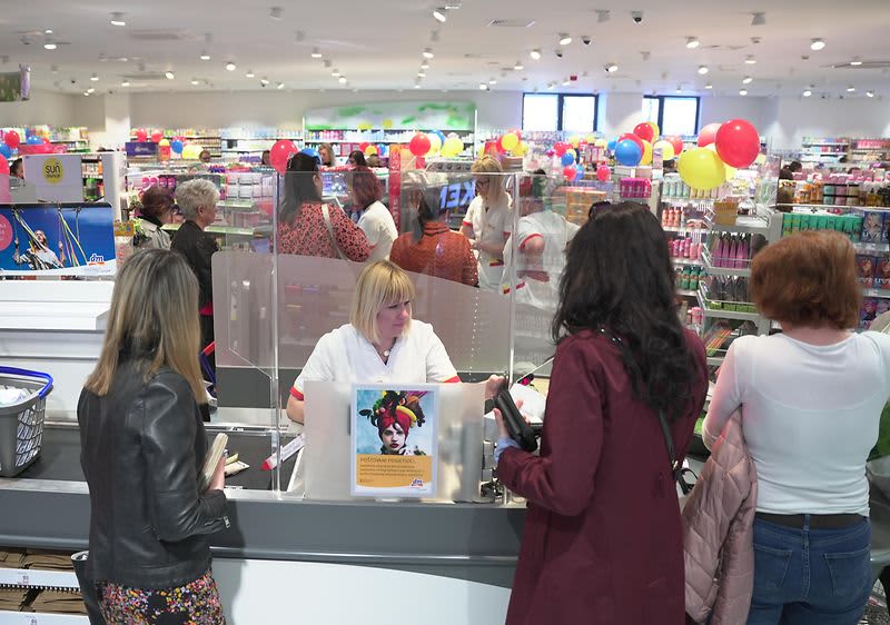 Bijeljina: Otvorena preuređena dm prodavnica u TC Emporium