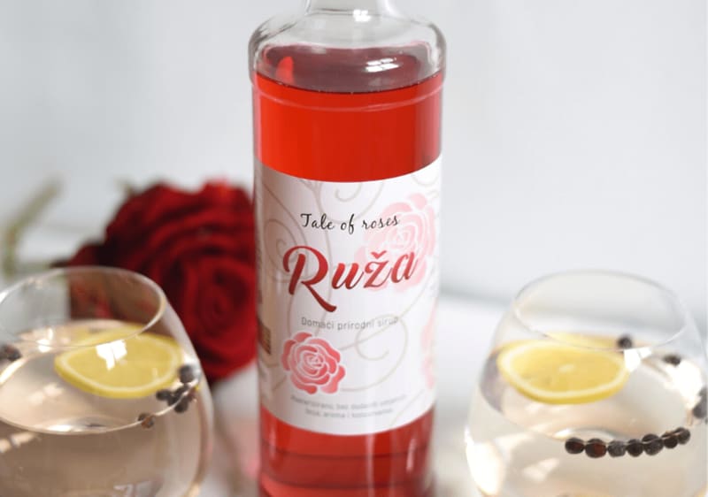 4E&S1 - TALE OF ROSES