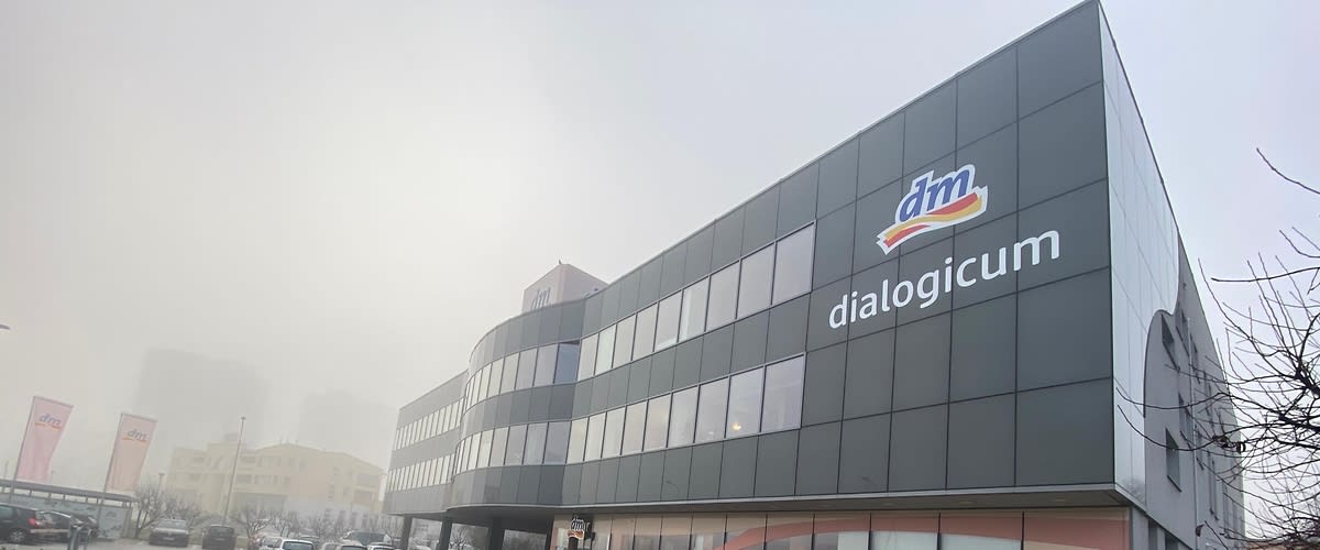 dm dialogicum Sarajevo – novi naziv sjedišta kompanije dm u BiH