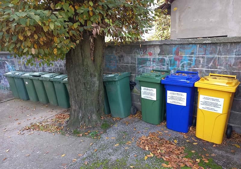 Kante za odvajanje otpada postavljene na lokacije JU Dječije obdanište „Naša djeca“ 