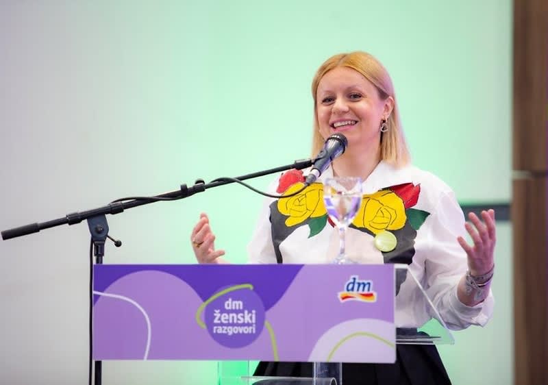 Održani “dm ženski razgovori”