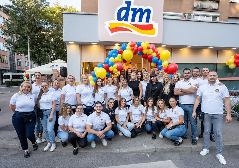 Otvorena preuređena dm prodavnica u sarajevskom naselju Grbavica