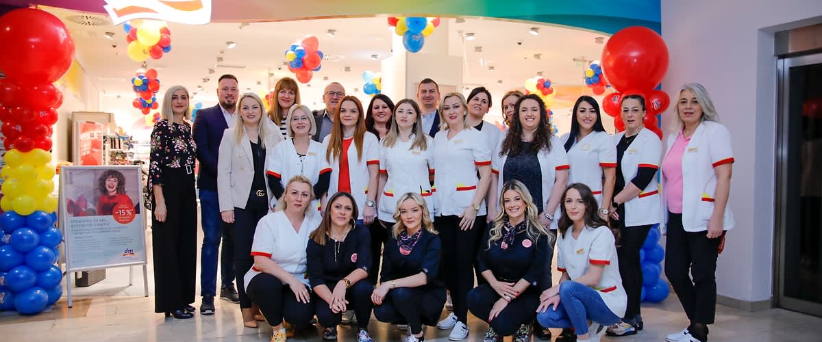 Otvorena preuređena dm prodavnica u TC Alta u Sarajevu