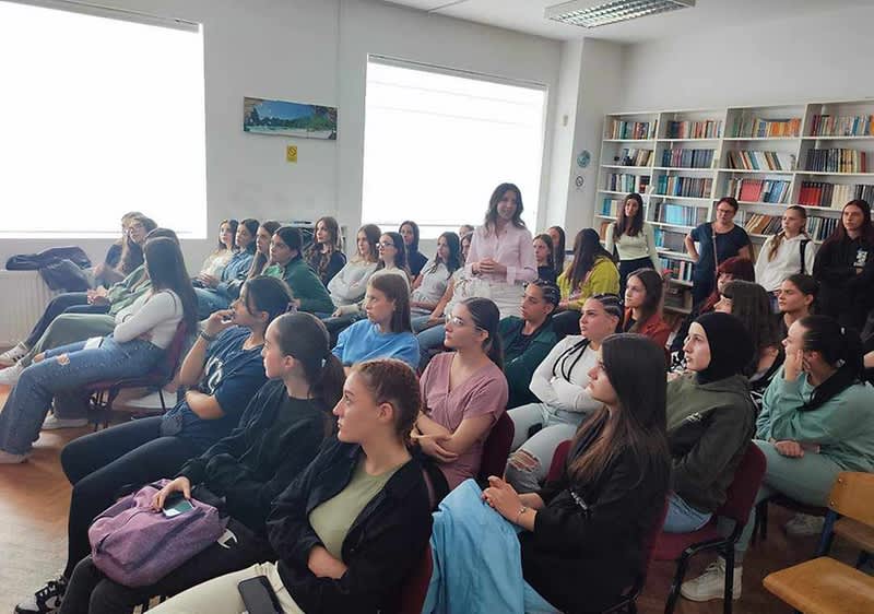 U sklopu dm kampanje {ZAJEDNO} za bolje sutra 2024., uspješno realizovan projekt „(Osna)žena heroina“