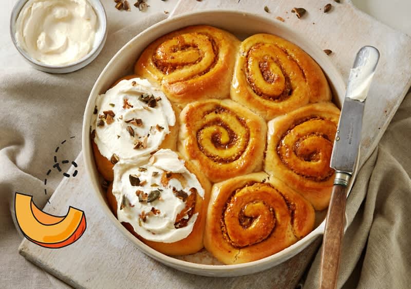 Slatki pužići od bundeve sa Pumpkin Spice prelivom