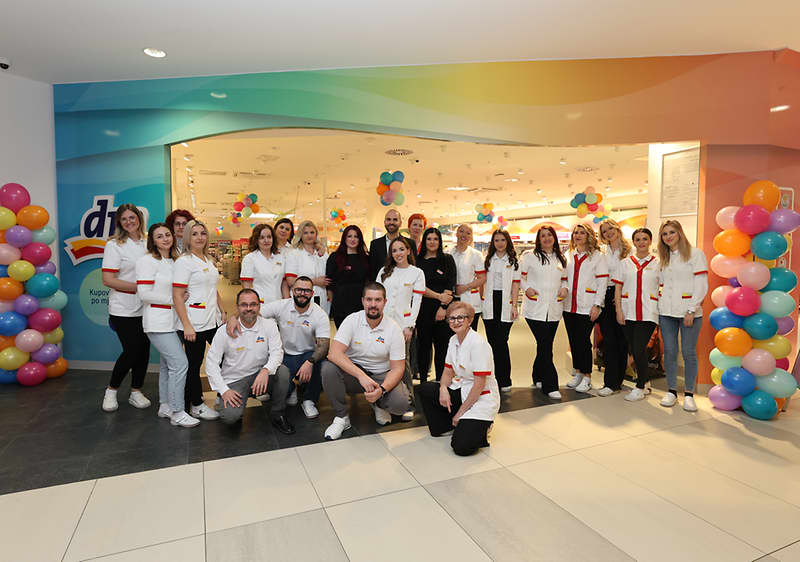 Djelatnici dm trgovine u TC Bingo u Bihaću