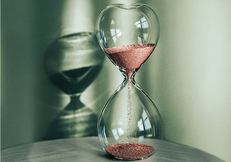 Skleněné přesýpací hodiny