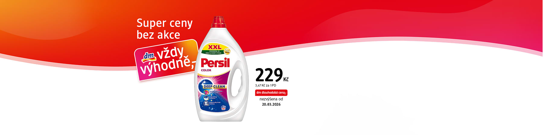 Bílá plastová láhev pracího gelu Persil Color XXL s červeným uzávěrem a etiketou „Deep Clean“ uprostřed, vedle textu „229 Kč“ a nápisu „Super ceny bez akce dm vždy výhodně“, datum „20.03.2026“