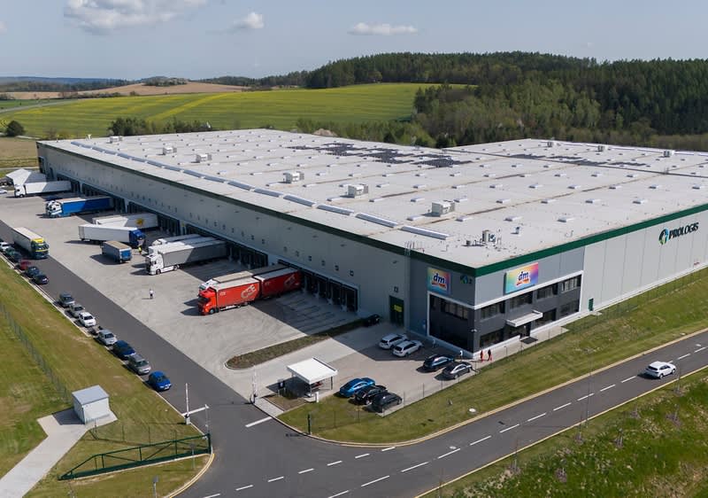 Velkoobjemový sklad v Ostředku