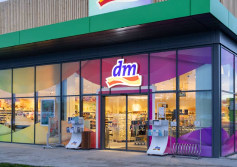 Prodejna dm v Retail parku Strakonická v Českých Budějovicích