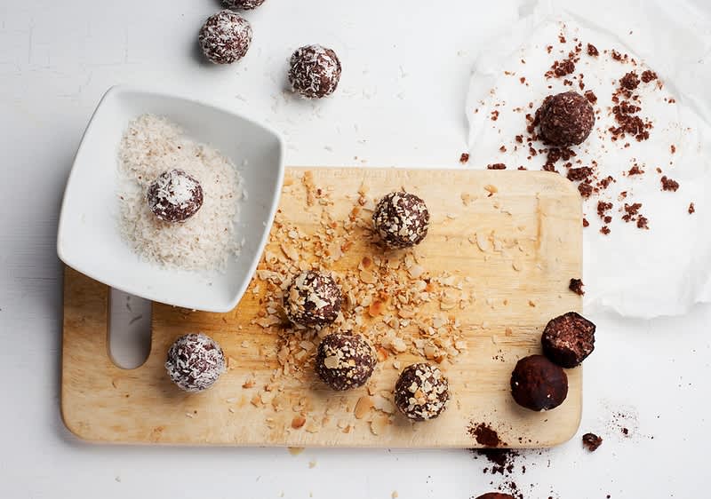 Veganské mandlové čokoládové pralinky 