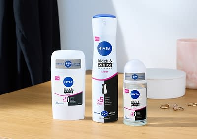 Antiperspiranty Black & White Invisible