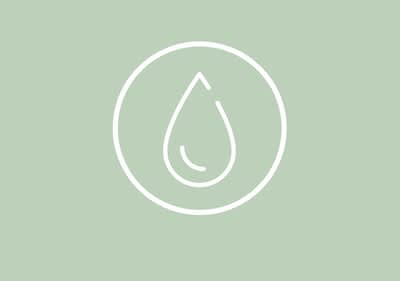 Ikona kapky vody na zeleném pozadí