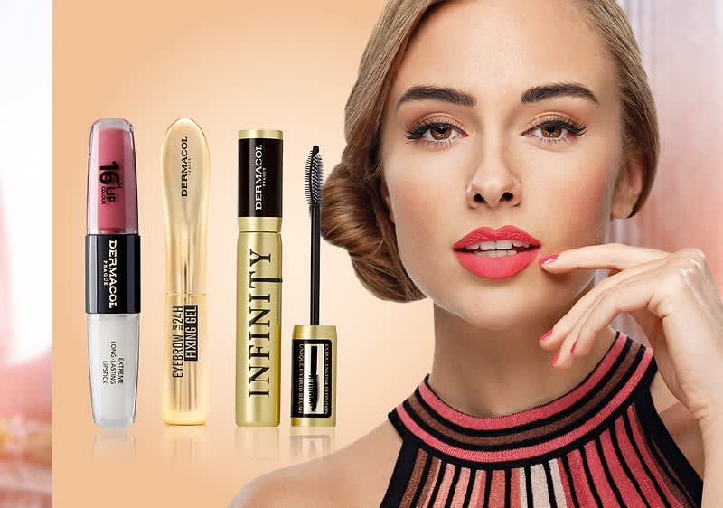 Kosmetické produkty: rtěnka, řasenka, tužka na oči, žena s účesem a šaty