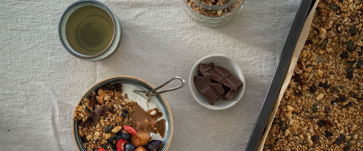 Domácí skořicová granola