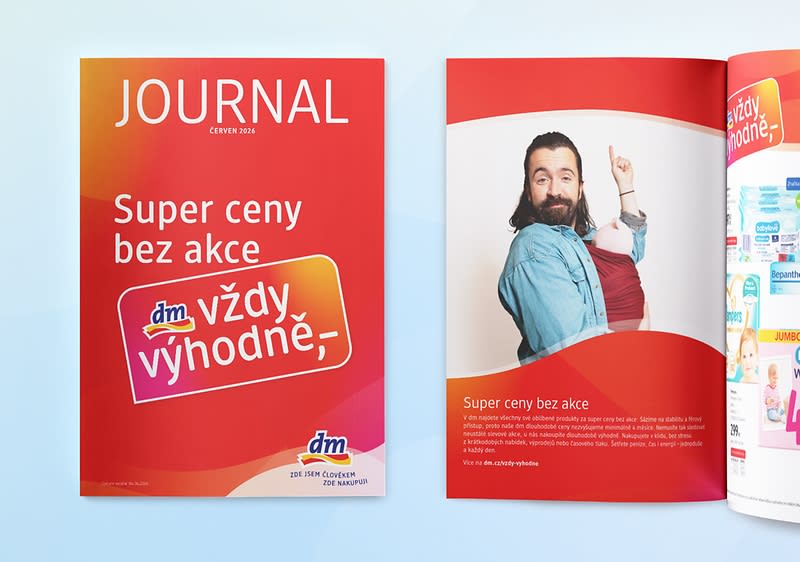 Obálka časopisu a otevřená stránka s reklamou na drogerii dm