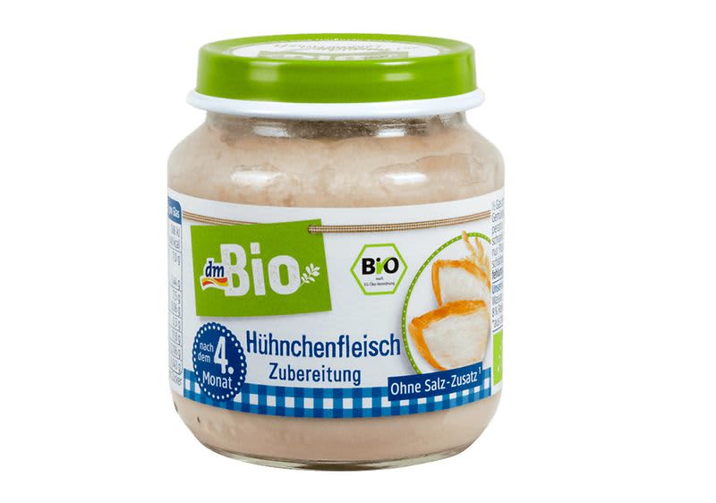 Společnost dm drogerie markt stahuje z prodeje dmBio příkrm kuřecí maso, 125 g