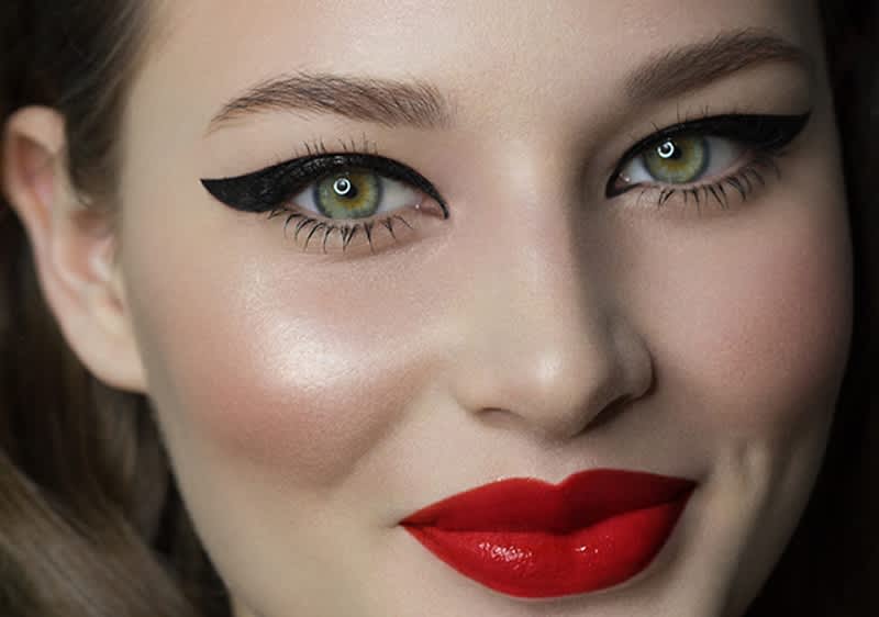 Líčení kočičích očí