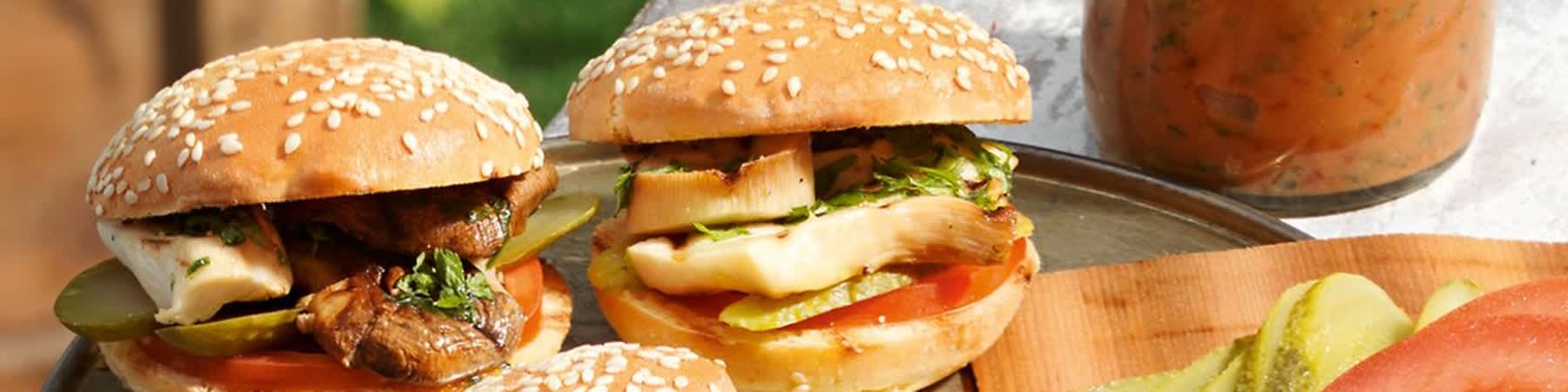 Vegetariánské grilování s houbami: Mini hamburgery