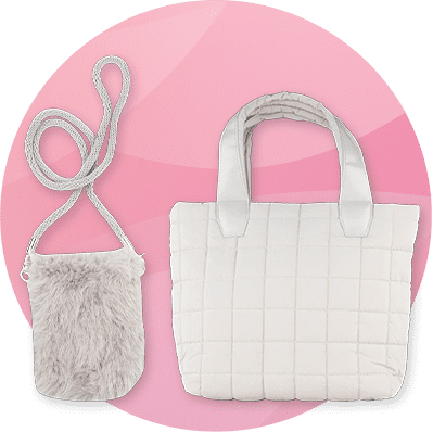 Handtaschen Collage mit weißer Tasche und flauschiger Umhängetasche