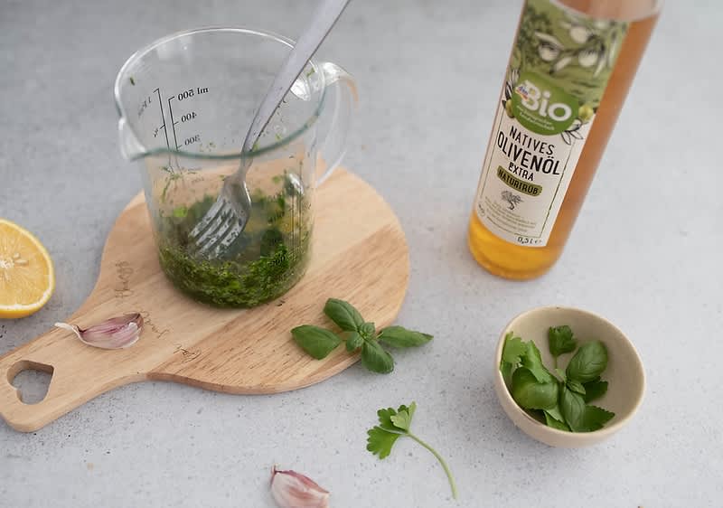 Zutaten für Topping vermengen