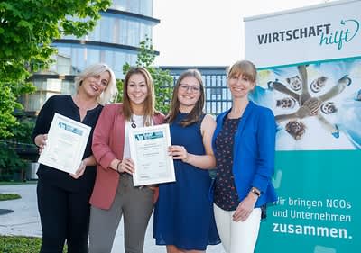 dm ausgezeichnet von Wirtschaft Hilft