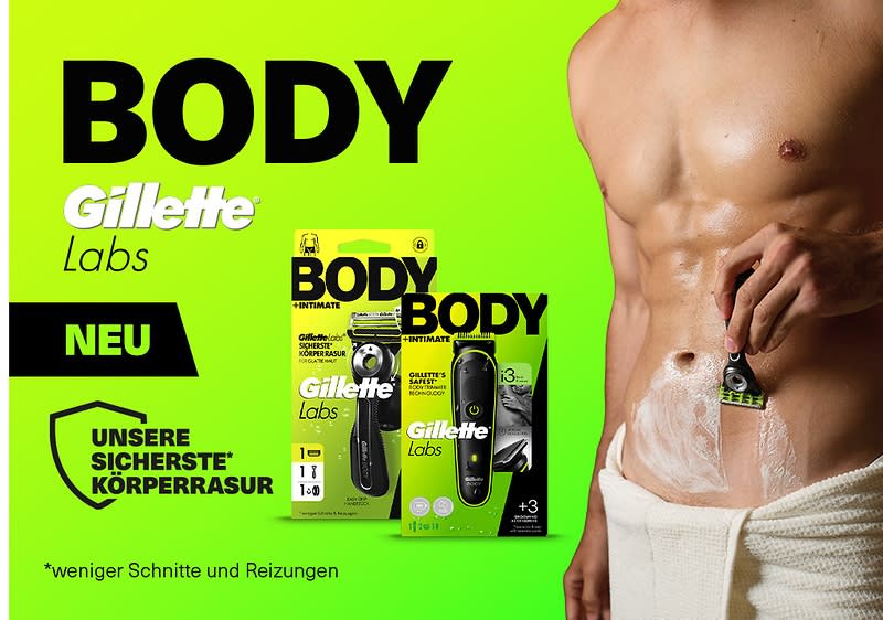 Muskelierter Männeroberkörper mit Hand, die Gillette BODY Rasierer an der Hüfte ansetzt; links Produktverpackungen und Schriftzug „BODY Gillette Labs NEU Unsere sicherste Körperrasur“