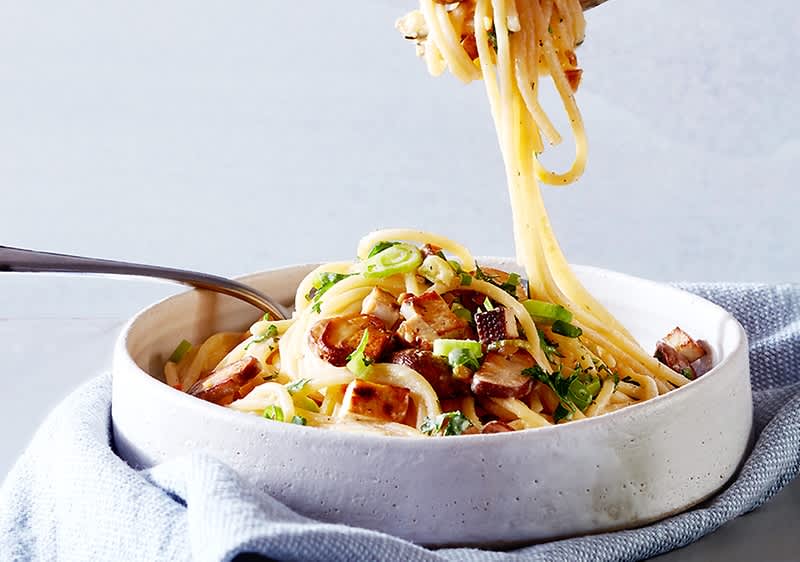 Vegane Pasta mit Cashew-Creme und Pilzen