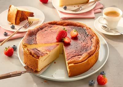 Basque Cheesecake (San Sebastian Cheesecake)