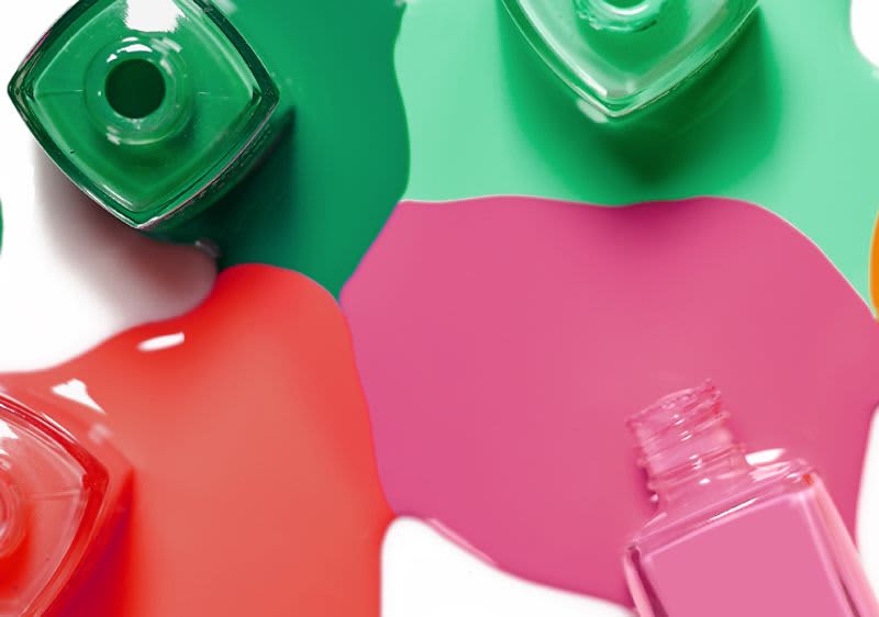 Farbenfrohe Nagellacke