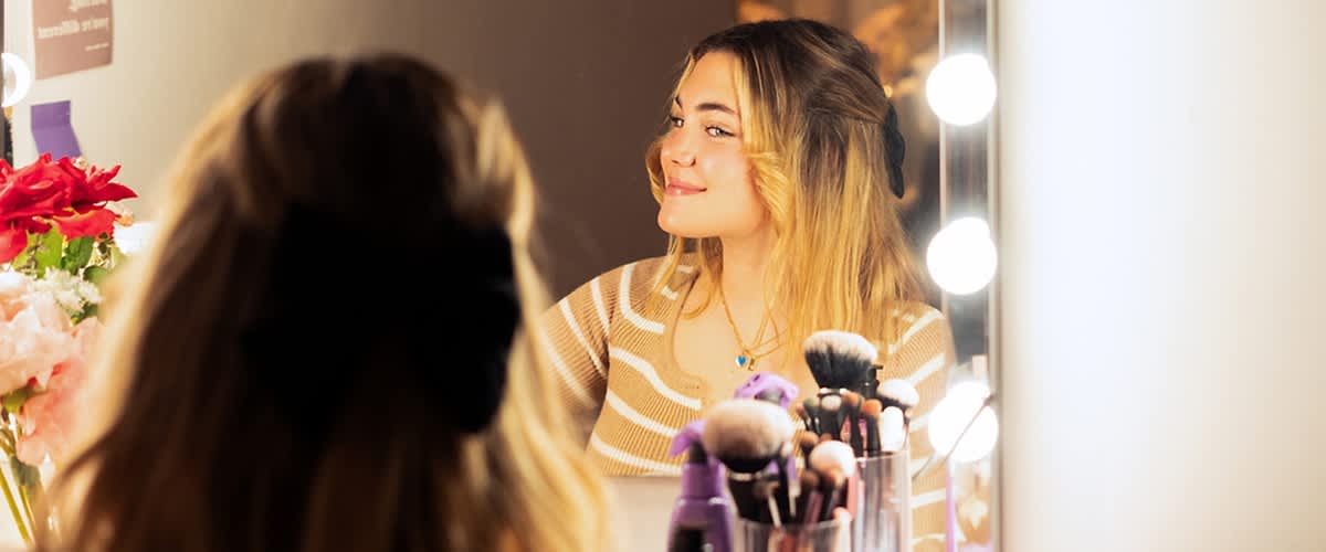 Abschlussball Frisuren