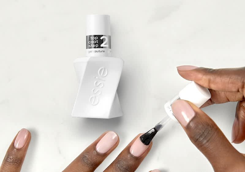 essie weißer Nagelack Step 2