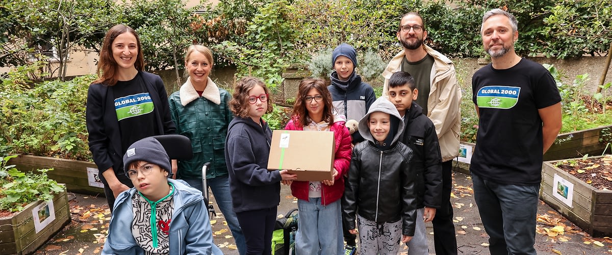 Die Kinder der Mehrstufenklasse der Inklusiven Schule Diehlgasse werden zu Nationalpark Garten Detektiven.