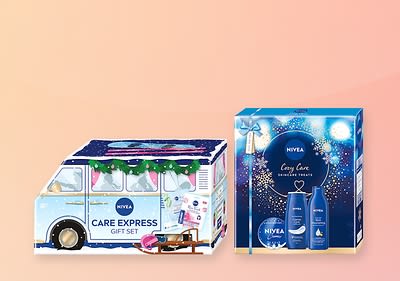 Zwei Nivea Geschenksets, links ein Bus mit der Aufschrift „Care Express Gift Set“, rechts „Cosy Care“ mit zwei blauen Flaschen