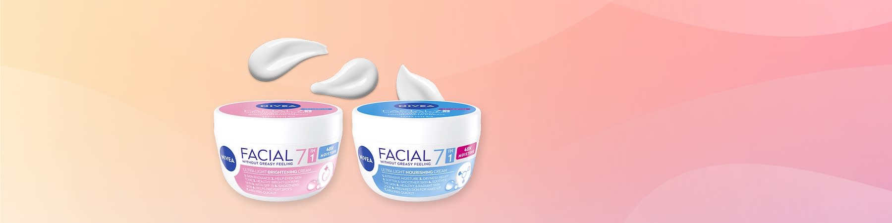 Zwei NIVEA Gesichtscreme-Tiegel nebeneinander, links rosa „7 in 1 Ultra Light Brightening Cream“ mit Aufschrift „Without Greasy Feeling“, rechts blau „7 in 1 Ultra Light Nourishing Cream“, darüber drei Cremeproben auf pastellfarbenem Hintergrund
